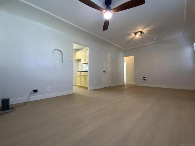 Photo - 520 Glover Ave