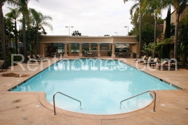 Photo - La Jolla/UTC, 3927 Nobel Dr #80 - Beautifu... Townhome