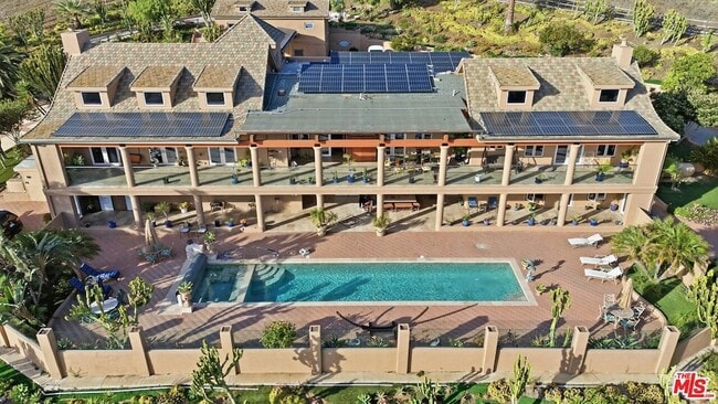 Building Photo - 34077 Pacific Coast Hwy Unit GH