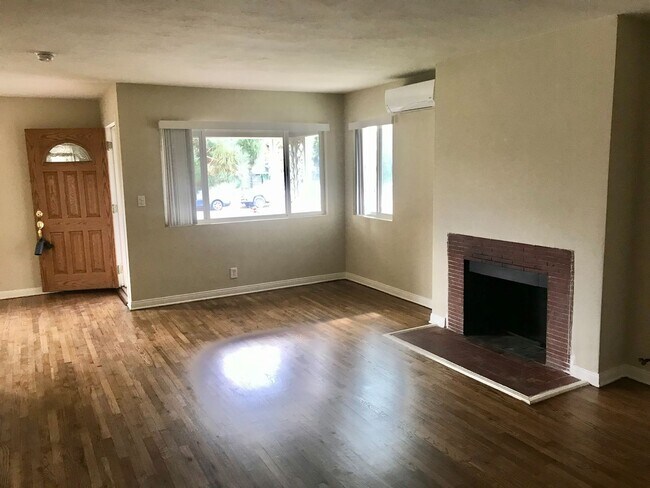 Photo - 4930-4930 Sawtelle Blvd Unit 4922