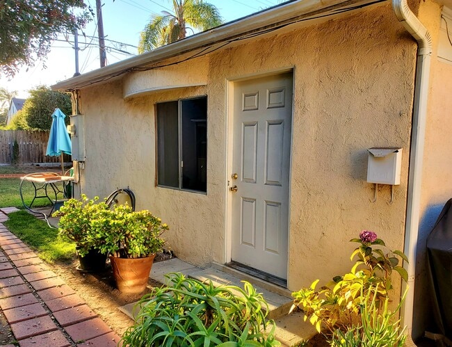 Photo - 2418 32nd St Unit Guest House