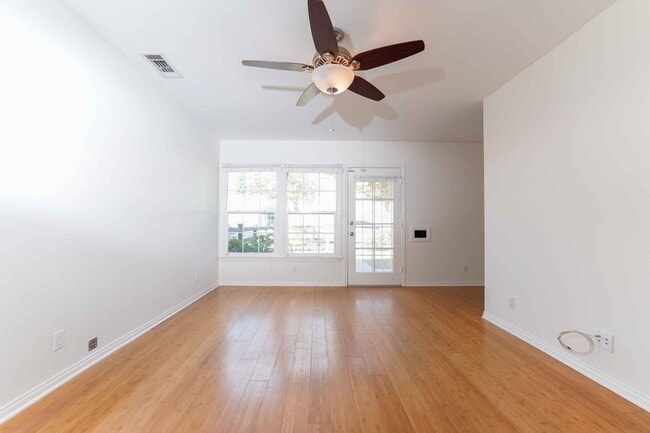 406Oliv - 406Oliv Apartment Unit 406