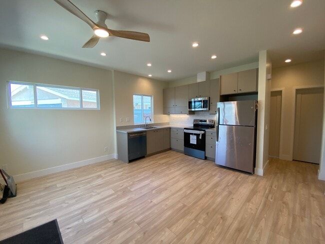 Photo - 11289 Ganesta Rd