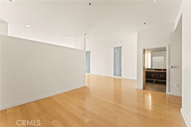 Photo - 1100 S Hope St Unit 1704