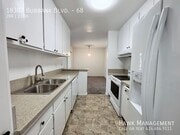 Photo - 18307 Burbank Blvd