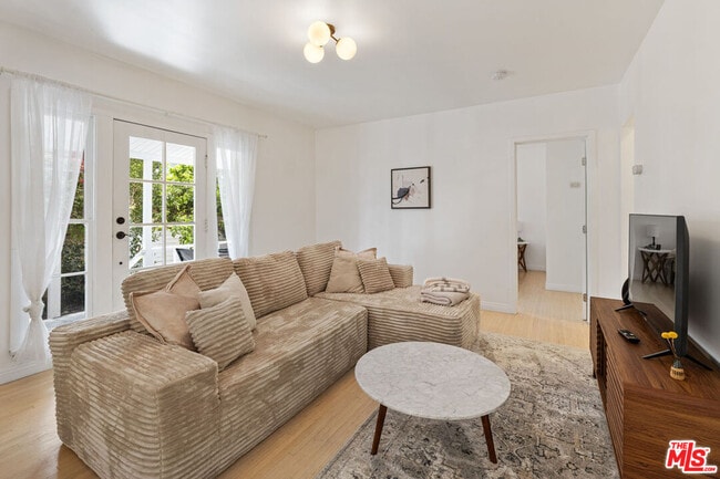 Photo - 741 N Dillon St