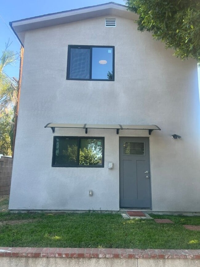 Building Photo - Brand New 2-Story Detached ADU in Granada Hills with Solar!