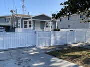 Photo - 128 W 106th St
