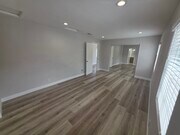 Photo - 10303 Arminta St