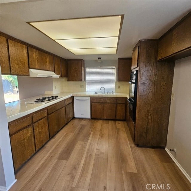 Photo - 5090 Viceroy Ave