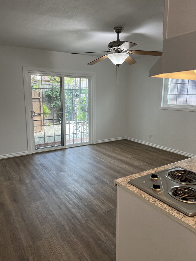 Building Photo - 9417 Tilmont St Unit 9417 TIlmont Street