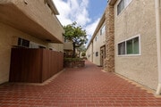 Photo - 1525 S Saltair Ave