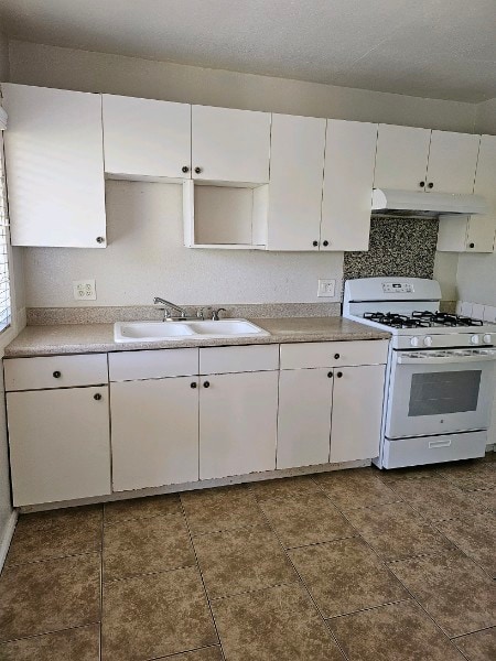 Photo - 3245 Depot St