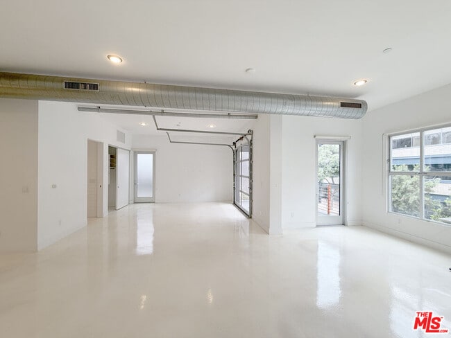 Photo - 212 Marine St Unit 203