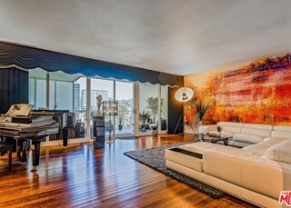 Photo - 6250 Hollywood Blvd Unit 9E