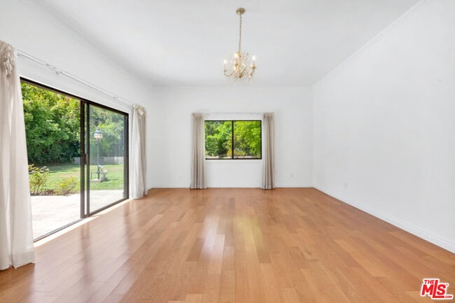 Photo - 11717 Chenault St