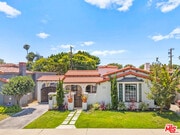 Photo - 3873 Roxton Ave