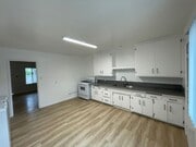 Photo - 15550 Vanowen St Unit 5