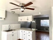 Photo - 640 N 3rd Ave Apartment Unit B