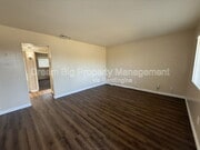 Photo - 2328 W Oakland Ave House