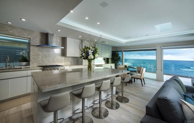 Photo - 5680 Dolphin Pl