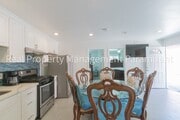Photo - 1362 E 61st St Unit 1362