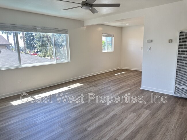 Photo - 3839 Kendall St