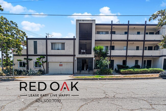 Photo - 700 Glenway Dr Unit 7