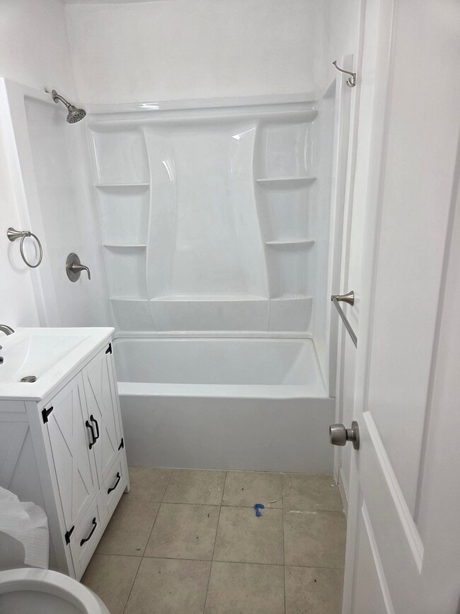 Photo - 4008 Rockwood St Unit Rockwood