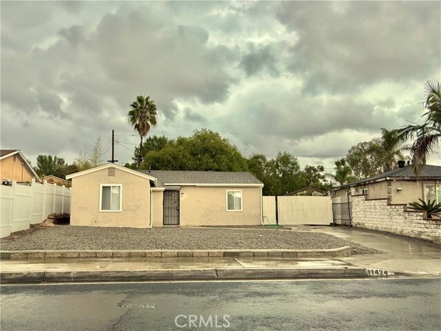 Building Photo - 11424 Marquardt Ave