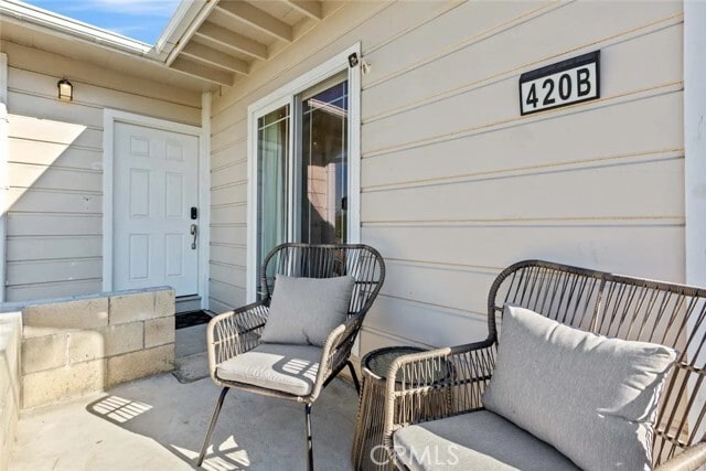 Photo - 420 W Graves Ave