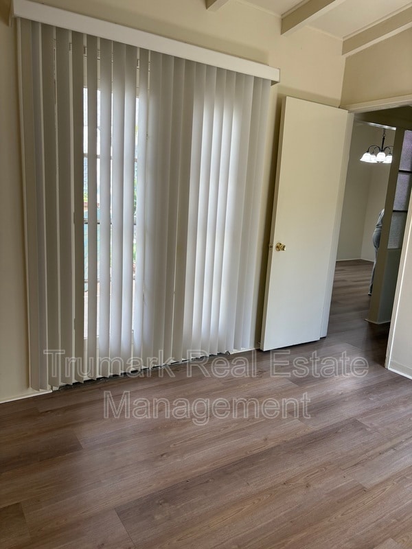 Photo - 1037 E Glenoaks Blvd Unit D