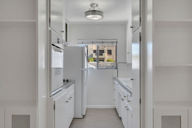 Photo - Gale Drive Luxury Investments Group LLC
