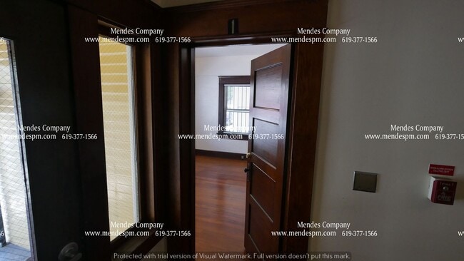 Building Photo - 1556 Second Avenue-1 Unit 1