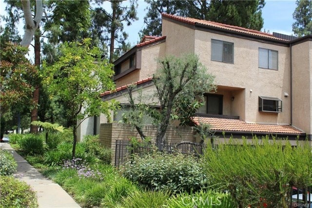 Photo - 21820 Marylee St