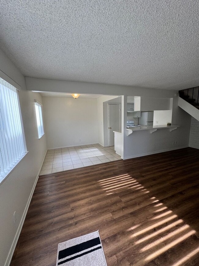 Photo - 2 Bedroom 1 Bath for rent in Port Hueneme near Oxnard Harbor