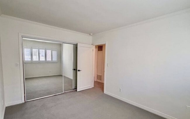 Photo - 937 5th St Unit 8