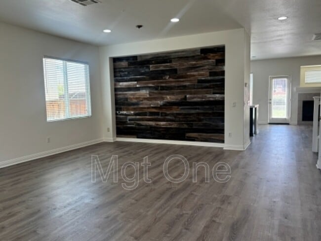 Photo - 29089 La Ladera Rd