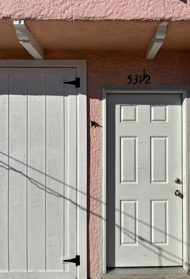 Photo - 531 1/2 W 56TH ST Unit 531 1/2 W 56TH ST