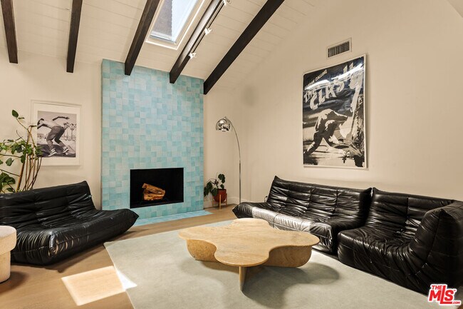 Photo - 4841 Don Pio Dr