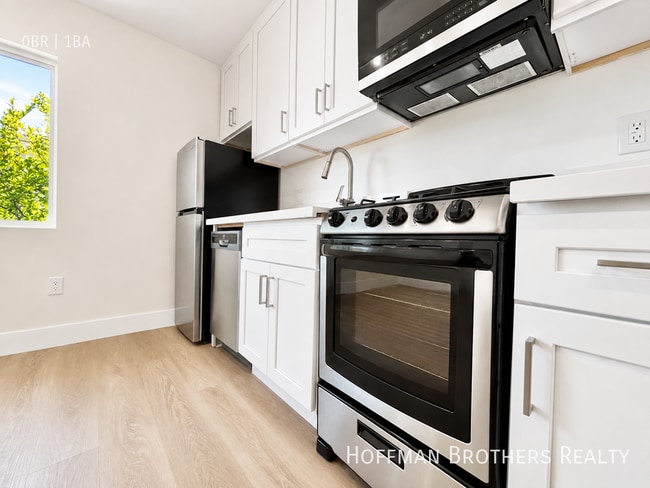 Photo - 1000 Coronado Ter Unit 10