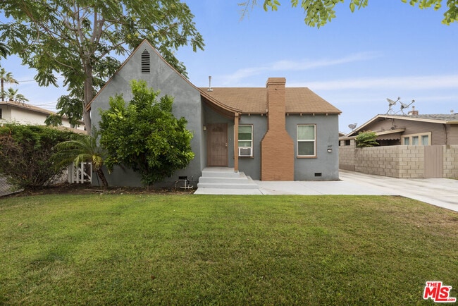 Building Photo - 1417 Rock Glen Ave
