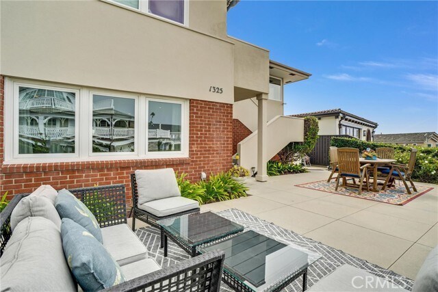 Photo - 1325 Cliff Dr