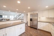Photo - 1107 Loma Dr Condo Unit C