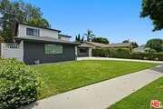 Photo - 6558 Lasaine Ave