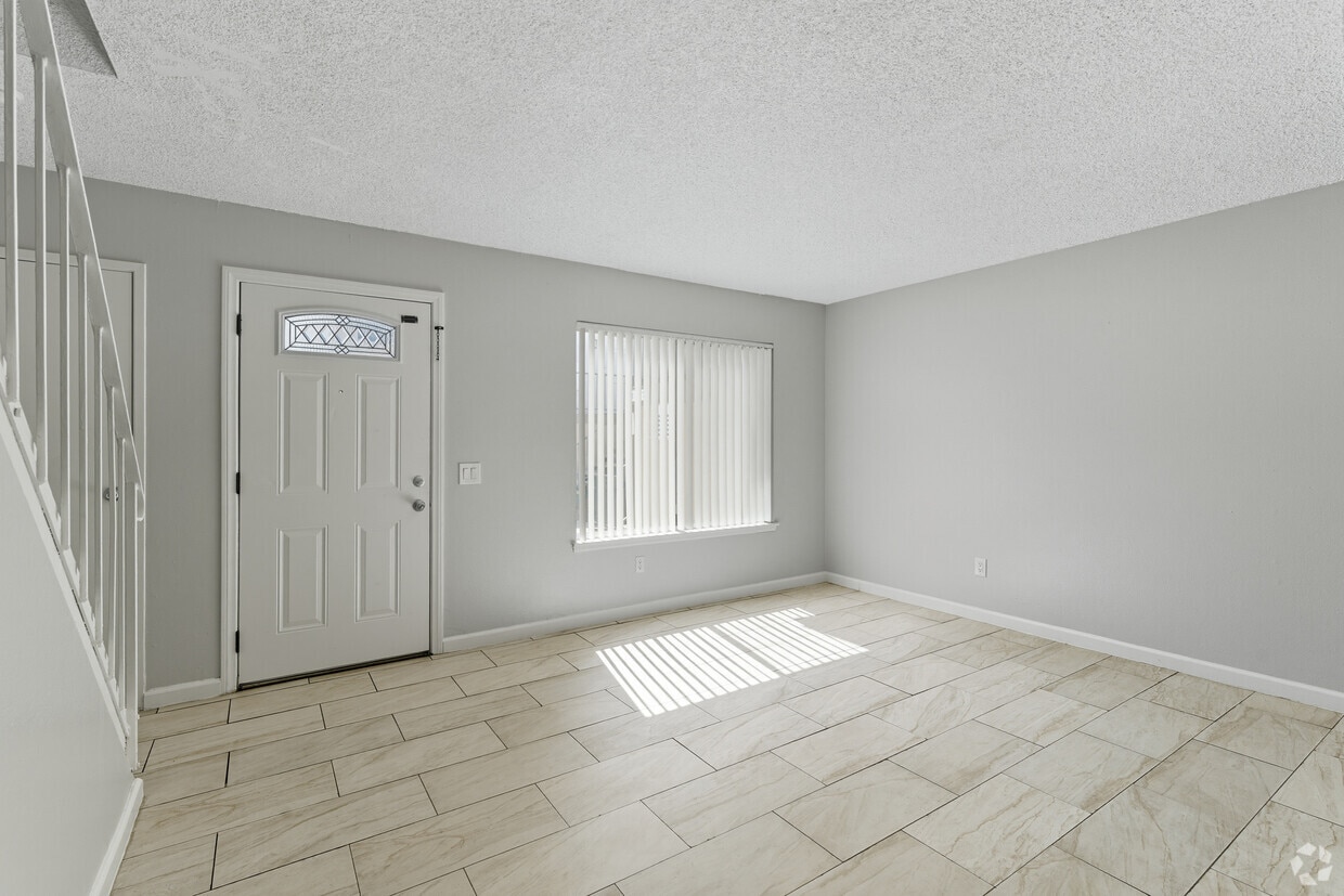 3D Tour - Village Green