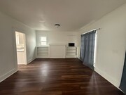 Photo - 280 E Orange