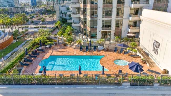 Photo - 700 W E St Unit 402