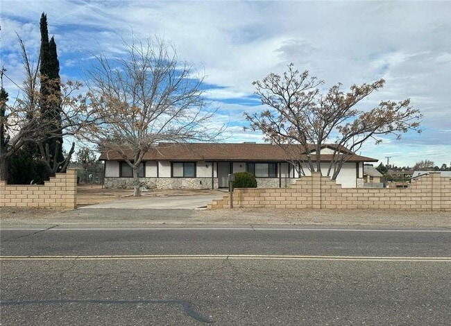 Photo - 9470 Peach Ave