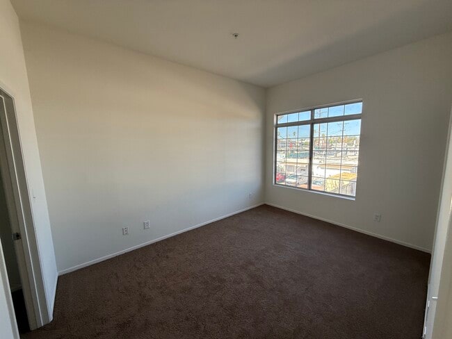 Photo - 7231 Vassar Ave Unit 113